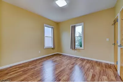 138 Hamburg Tpke, Bloomingdale, NJ 07403 - Photo 21