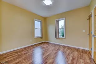 138 Hamburg Turnpike, Bloomingdale, NJ 07403 - Photo 21