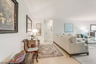 530 Valley Rd #6P, Montclair, NJ 07043 - Photo 9