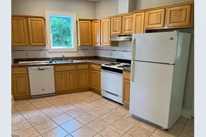 107 Pine St #2, Montclair, NJ 07042 - Photo 9