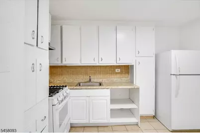 39 E 39th St, Paterson, NJ 07514 - Photo 7