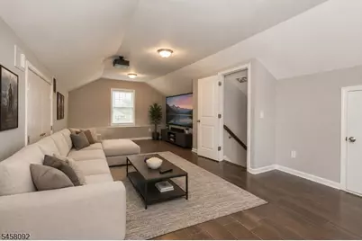 586 Dial Ave, Piscataway Township, NJ 08854 - Photo 29