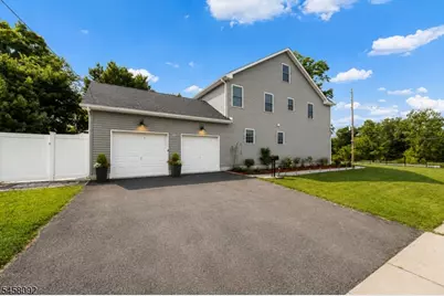 586 Dial Ave, Piscataway Township, NJ 08854 - Photo 37