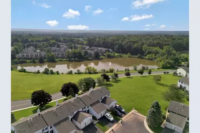 416 Willow Ct, Raritan Township, NJ 08822 - Photo 29