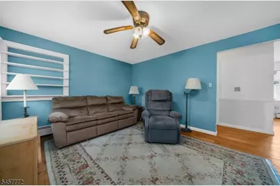 94 Woodlawn Ave, Bridgewater, NJ 08807 - Photo 17