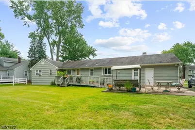 94 Woodlawn Ave, Bridgewater, NJ 08807 - Photo 5
