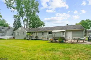 94 Woodlawn Ave, Bridgewater, NJ 08807 - Photo 5