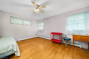 94 Woodlawn Ave, Bridgewater, NJ 08807 - Photo 25