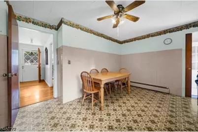 94 Woodlawn Ave, Bridgewater, NJ 08807 - Photo 15