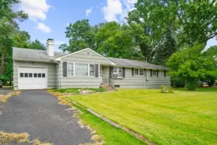 94 Woodlawn Ave, Bridgewater, NJ 08807 - Photo 3