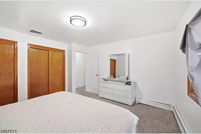 37 Hazelview Ave, Clifton, NJ 07011 - Photo 15