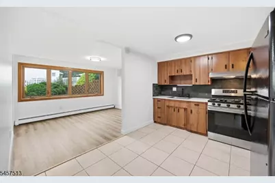 37 Hazelview Ave, Clifton, NJ 07011 - Photo 23