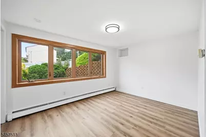 37 Hazelview Ave, Clifton, NJ 07011 - Photo 25