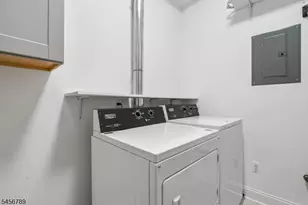 21 Union Pl, Summit, NJ 07901 - Photo 19
