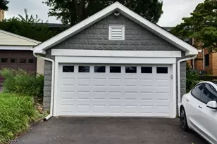 941 Edgewater Ave, Ridgefield, NJ 07657 - Photo 3