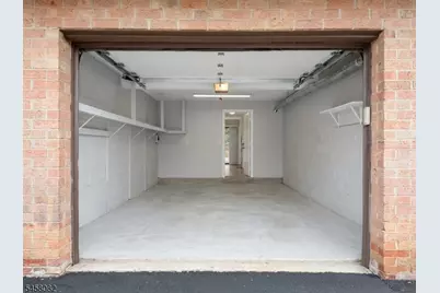 231 Kingsberry Dr, Franklin Township, NJ 08873 - Photo 17