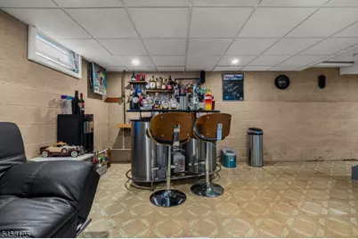 907 Mer-Edin Burg Rd, Hamilton Township, NJ 08690 - Photo 31