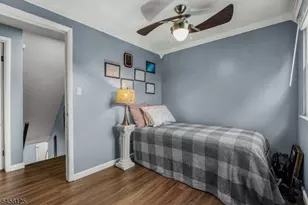 907 Mer-Edin Burg Rd, Hamilton Township, NJ 08690 - Photo 23
