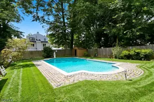 15 Charles St, Nutley, NJ 07110 - Photo 23