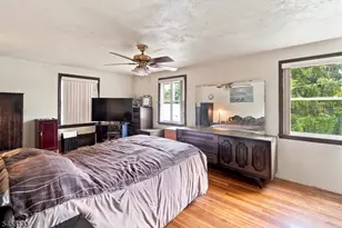15 Charles St, Nutley, NJ 07110 - Photo 17