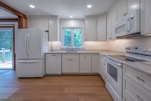90 Morris Turnpike, Randolph Township, NJ 07869 - Photo 19