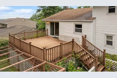 42 Aberdeen Ave, Wayne, NJ 07470 - Photo 29