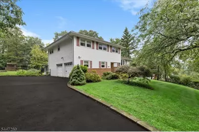 42 Aberdeen Ave, Wayne, NJ 07470 - Photo 1
