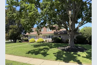 7 Glendale Ln, Fairfield, NJ 07004 - Photo 1