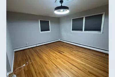 55 Oak St, East Orange, NJ 07018 - Photo 9