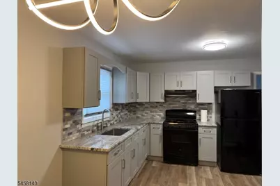 55 Oak St, East Orange, NJ 07018 - Photo 7
