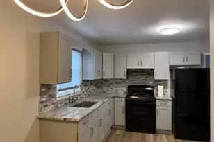 55 Oak St, East Orange, NJ 07018 - Photo 7