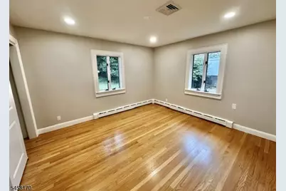 16 Charlotte St, Sayreville, NJ 08872 - Photo 33