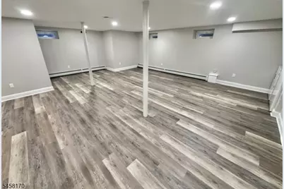 16 Charlotte St, Sayreville, NJ 08872 - Photo 39