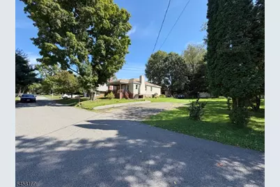 50 Clinton Ave, Mount Olive, NJ 07828 - Photo 3