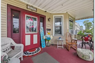 124 Kearny Ave, Perth Amboy, NJ 08861 - Photo 3