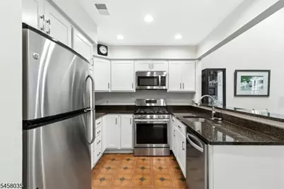 342 Greenbriar-6, Union Township, NJ 07083 - Photo 9