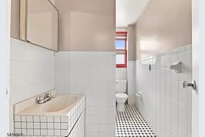 26 Lincoln St, Passaic, NJ 07055 - Photo 43