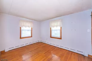 42 Ferro Monte Ave, Roxbury Township, NJ 07847 - Photo 19