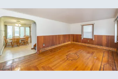 42 Ferro Monte Ave, Roxbury Township, NJ 07847 - Photo 11