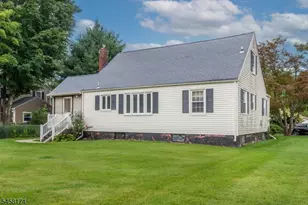 42 Ferro Monte Ave, Roxbury Township, NJ 07847 - Photo 5