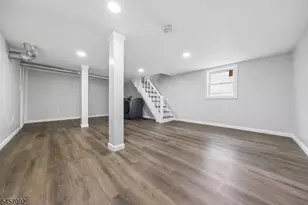 139 Union Ave, New Providence, NJ 07974 - Photo 29