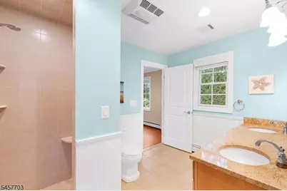 23 Rogers Ave, Berkeley Heights Township, NJ 07922 - Photo 29