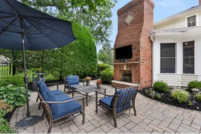 23 Rogers Ave, Berkeley Heights Township, NJ 07922 - Photo 39