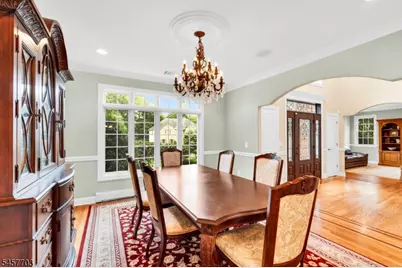 23 Rogers Ave, Berkeley Heights Township, NJ 07922 - Photo 5