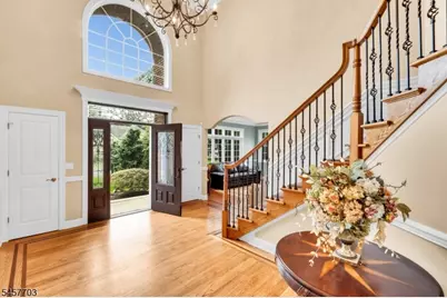 23 Rogers Ave, Berkeley Heights Township, NJ 07922 - Photo 3