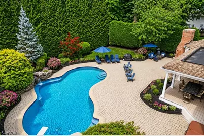 23 Rogers Ave, Berkeley Heights Township, NJ 07922 - Photo 41