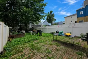 744 Trumbull St, Elizabeth, NJ 07201 - Photo 3