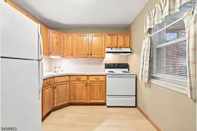 199 N Beverwyck Rd #A-3, Parsippany, NJ 07034 - Photo 5