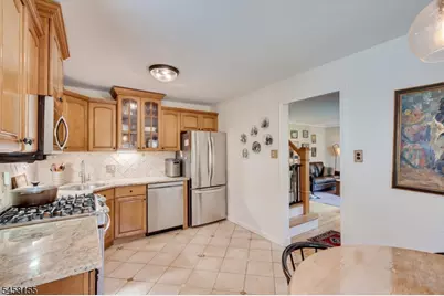 97 Union County Pkwy, Clark Township, NJ 07066 - Photo 15