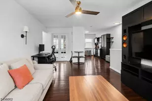 725 Joralemon St, Belleville Twp., NJ 07109 - Photo 15